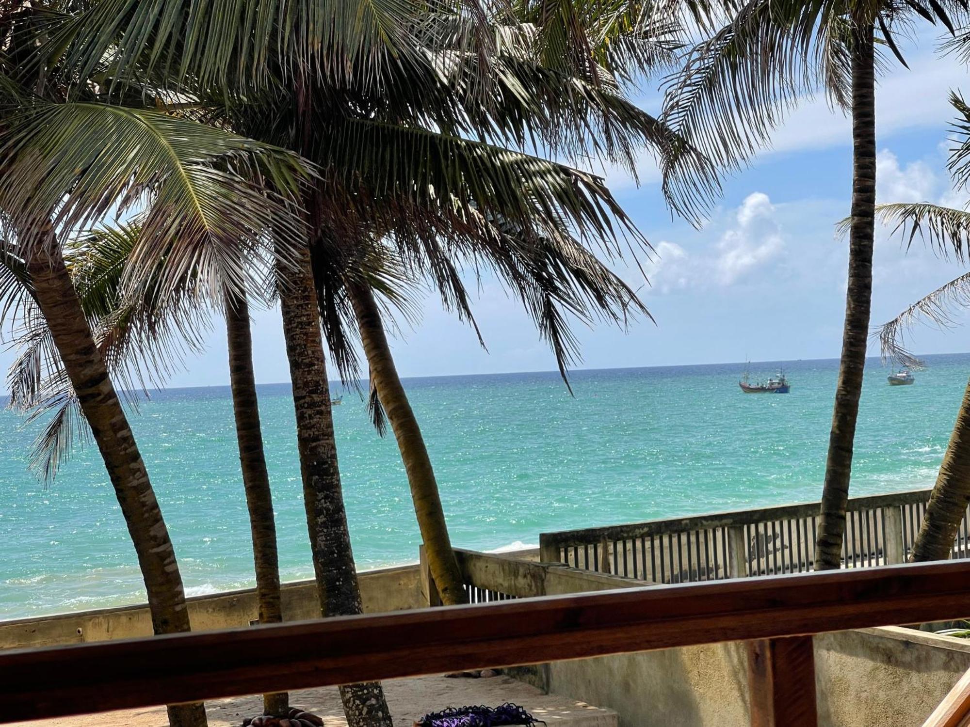 Blue Maalu Resort Ambalangoda  Dış mekan fotoğraf