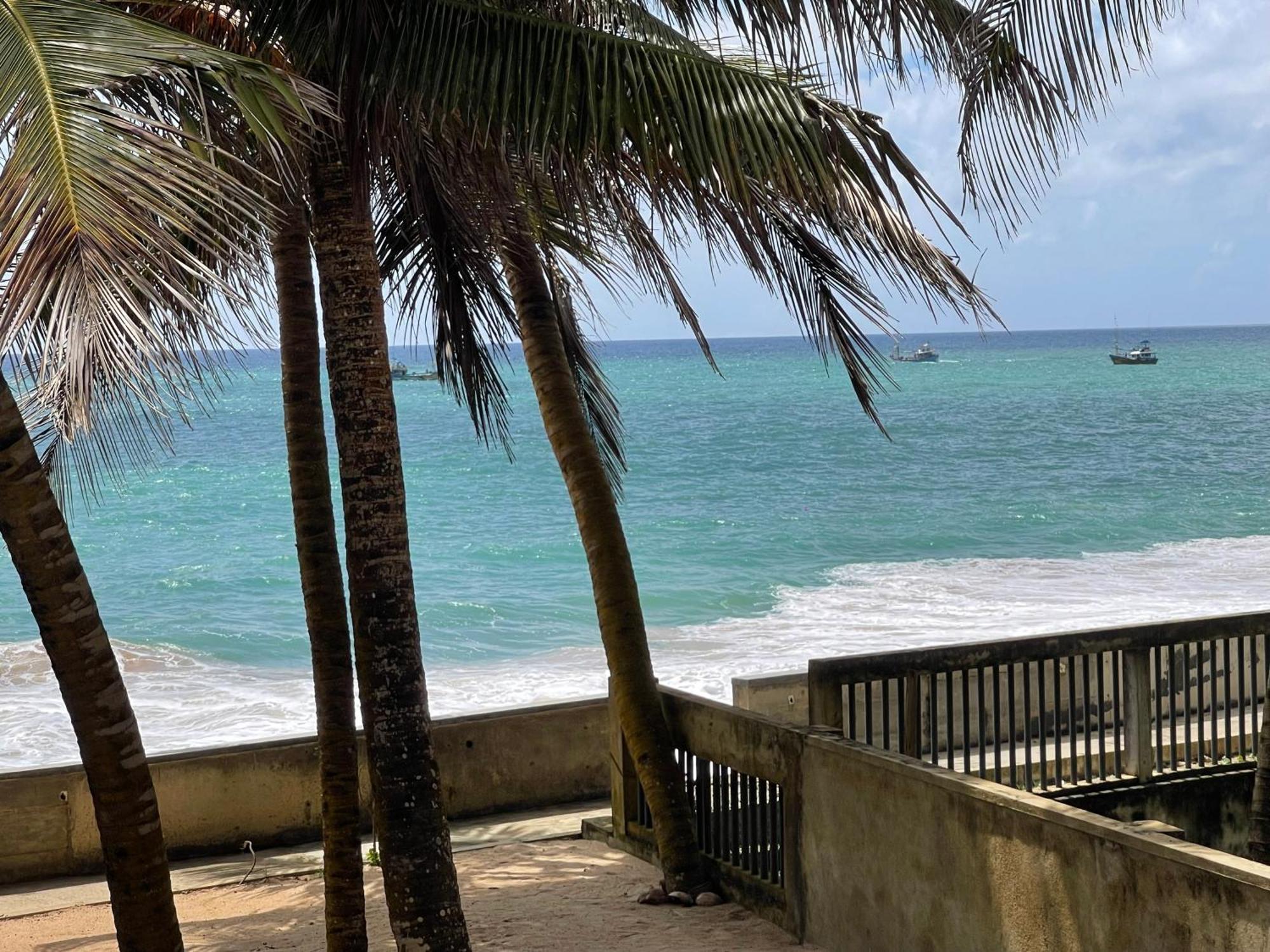 Blue Maalu Resort Ambalangoda  Dış mekan fotoğraf