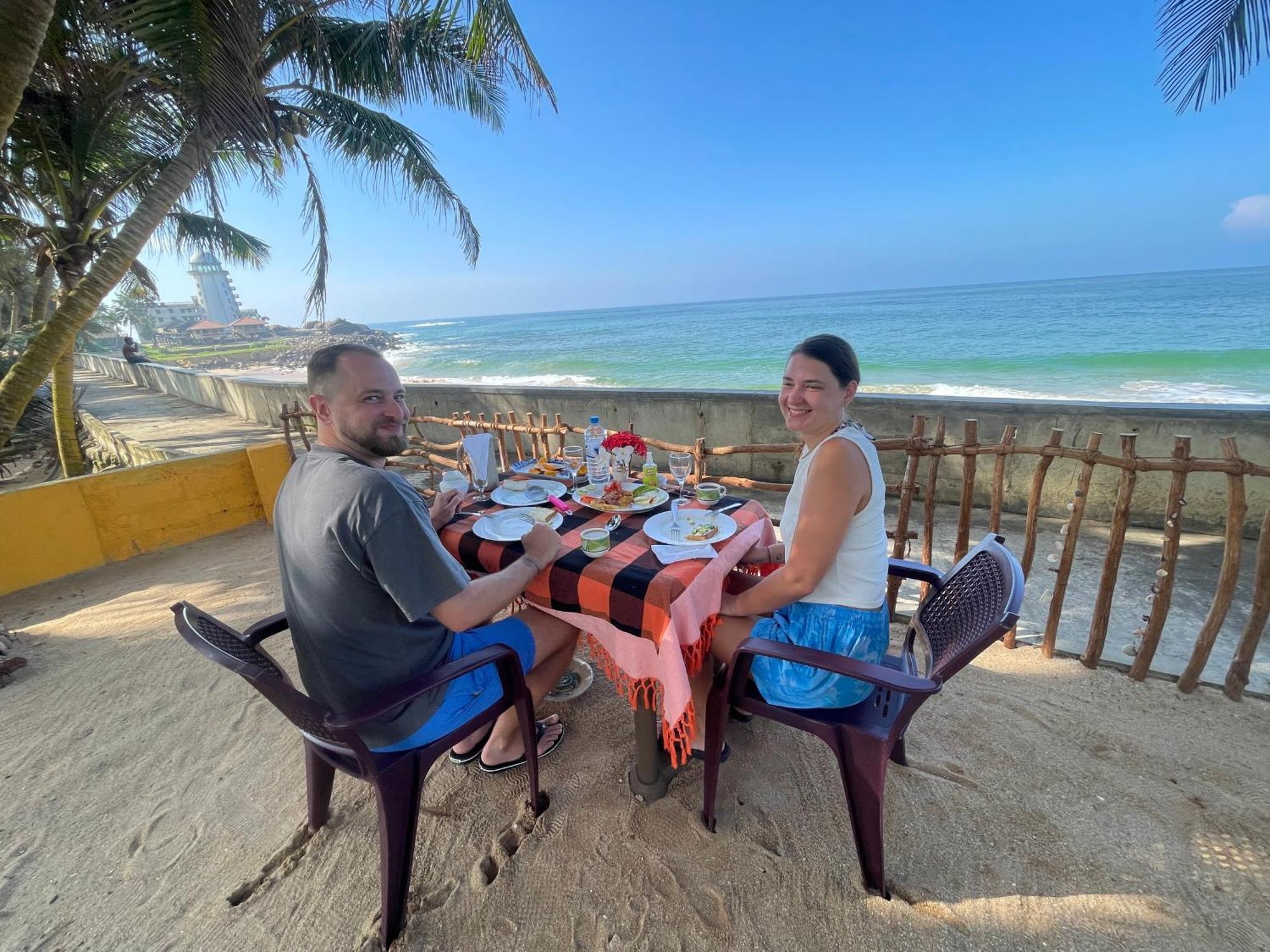 Blue Maalu Resort Ambalangoda  Dış mekan fotoğraf