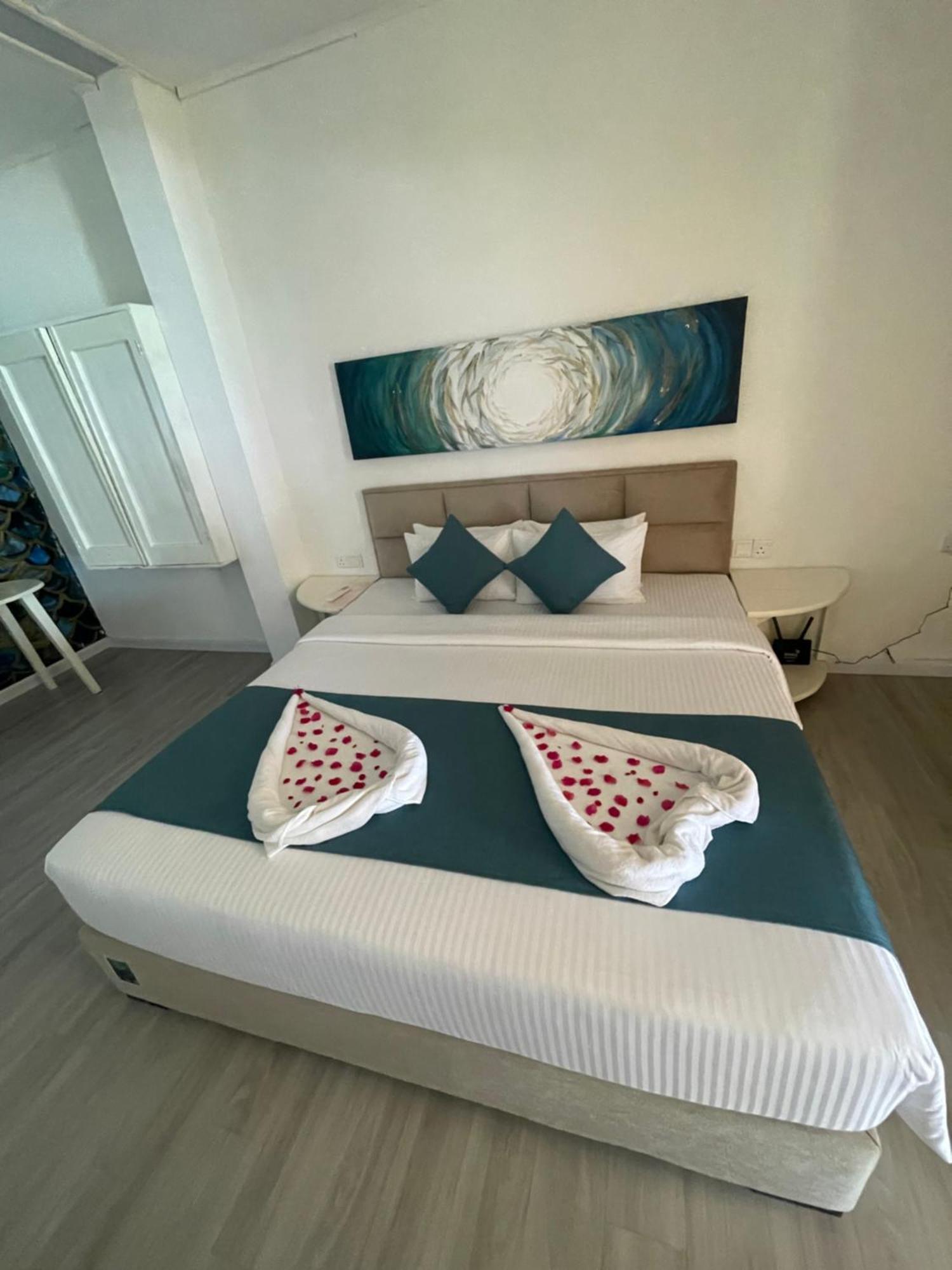 Blue Maalu Resort Ambalangoda  Dış mekan fotoğraf