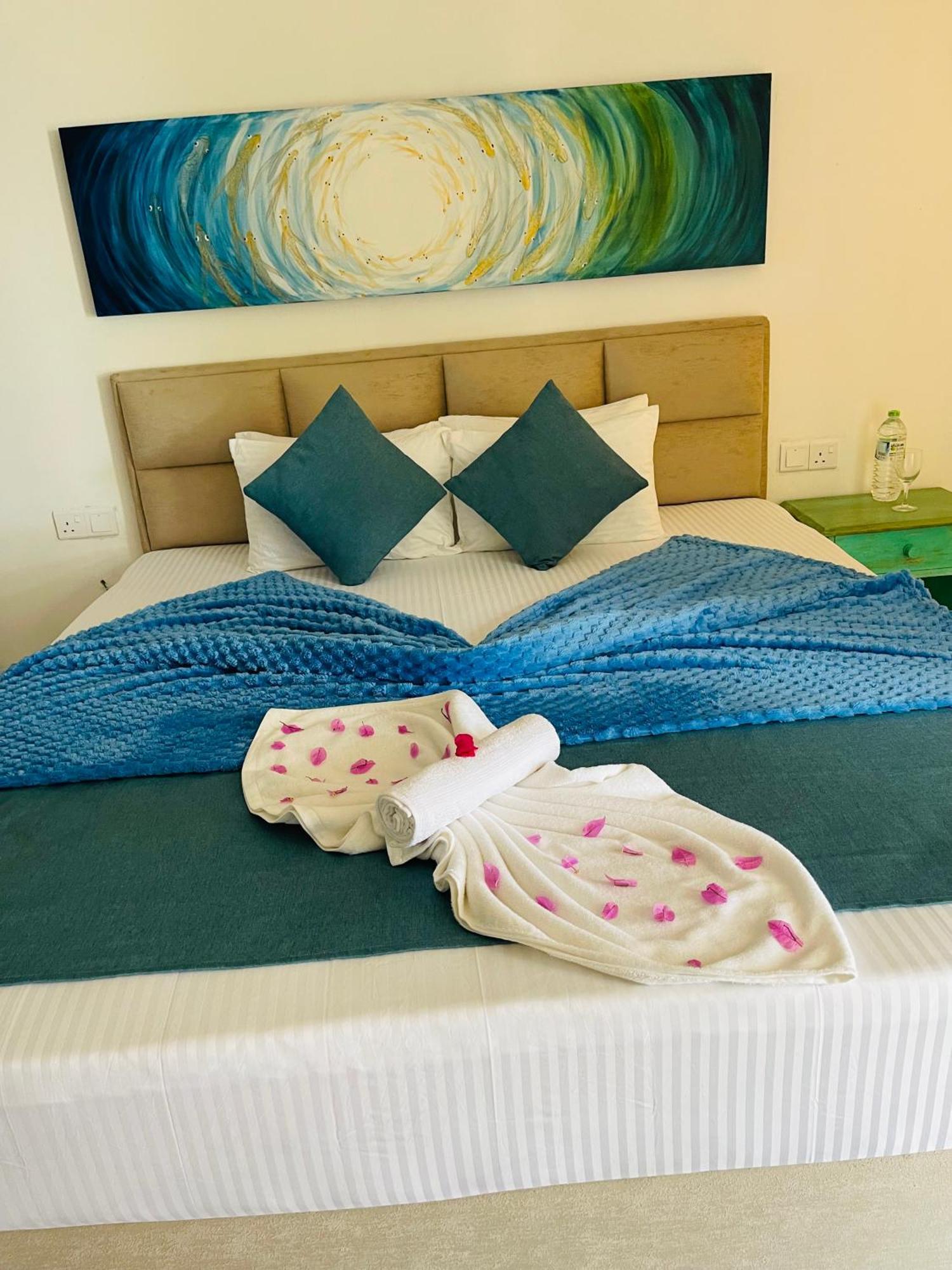 Blue Maalu Resort Ambalangoda  Dış mekan fotoğraf