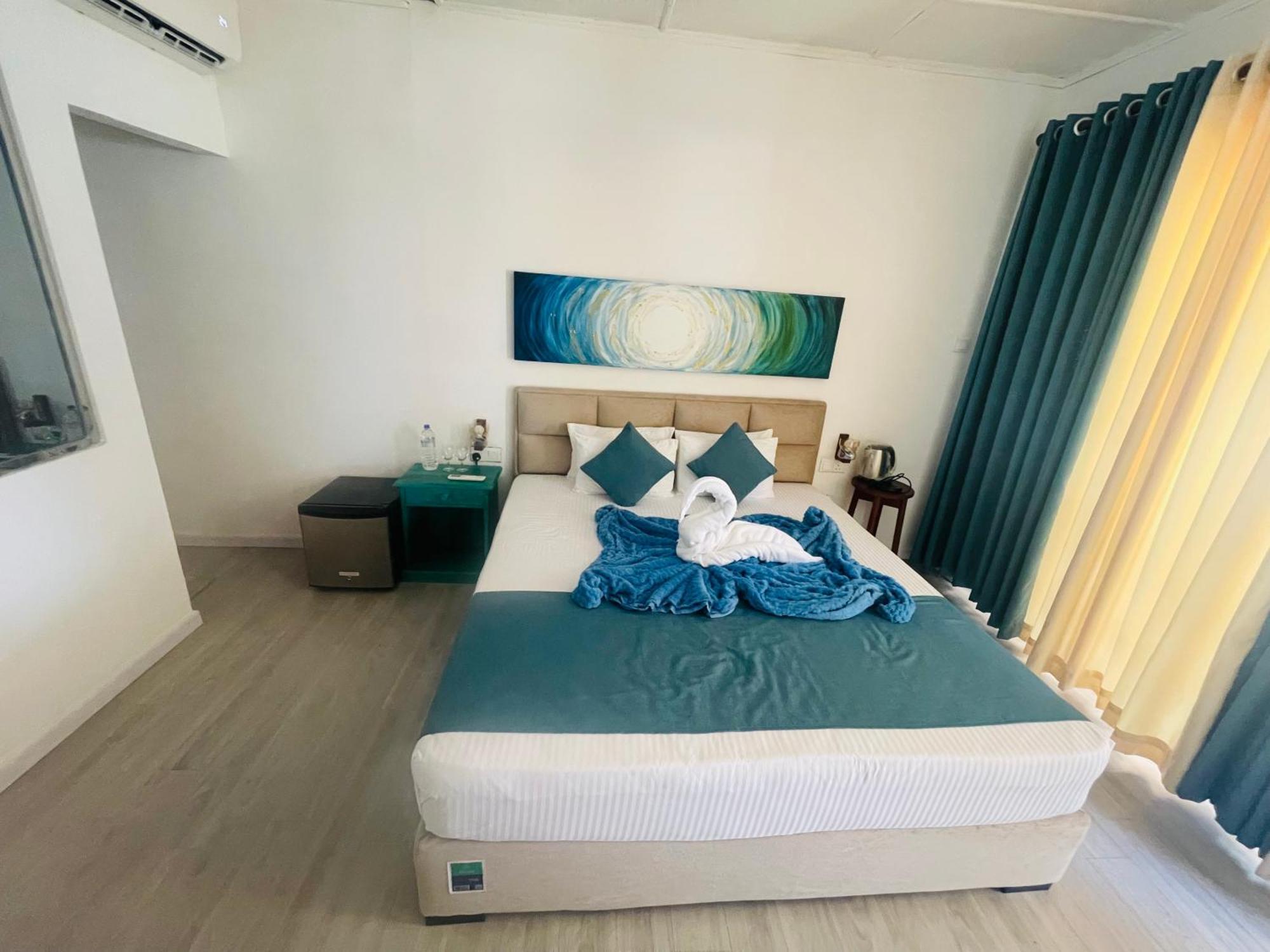 Blue Maalu Resort Ambalangoda  Dış mekan fotoğraf
