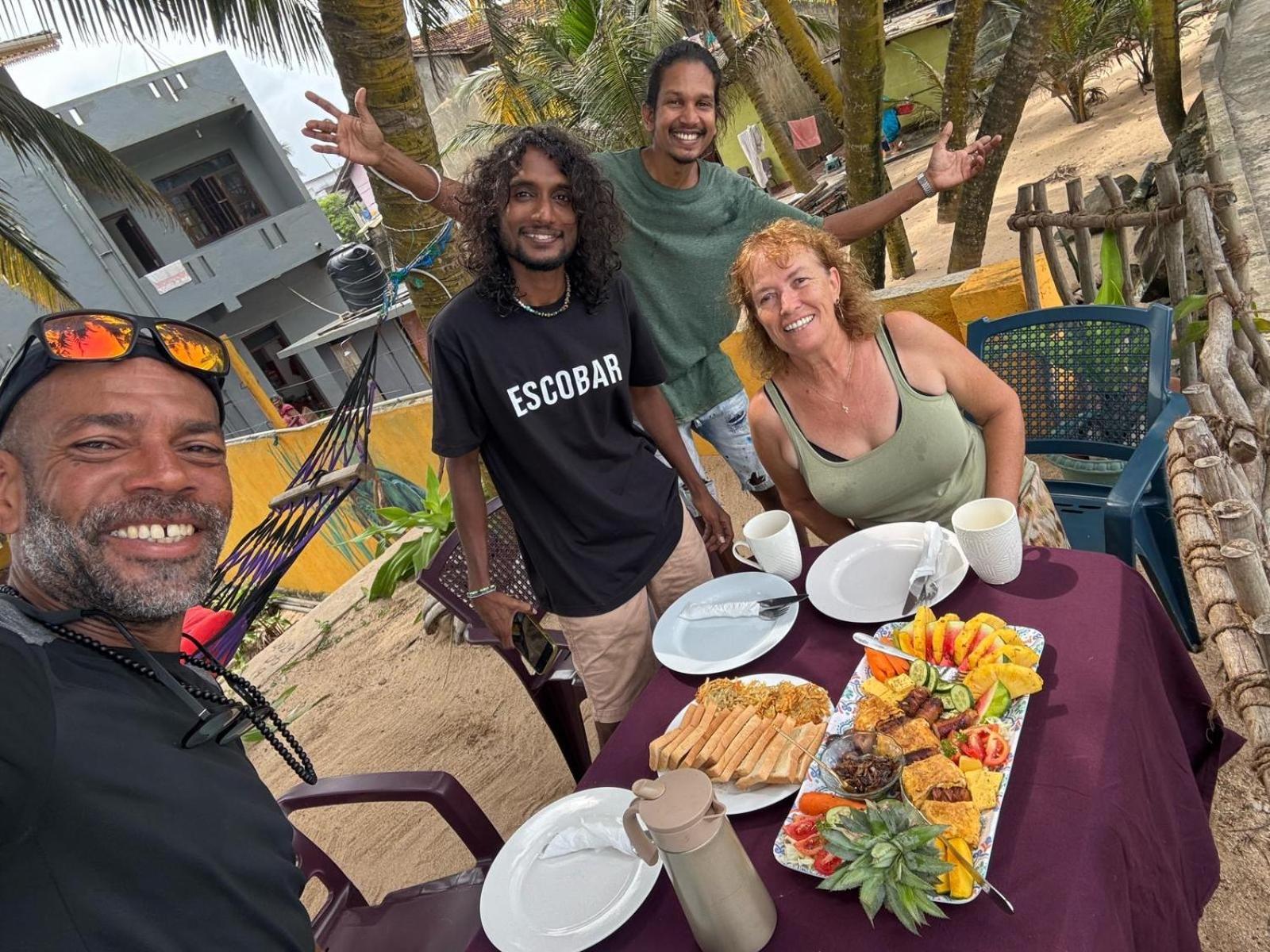 Blue Maalu Resort Ambalangoda  Dış mekan fotoğraf